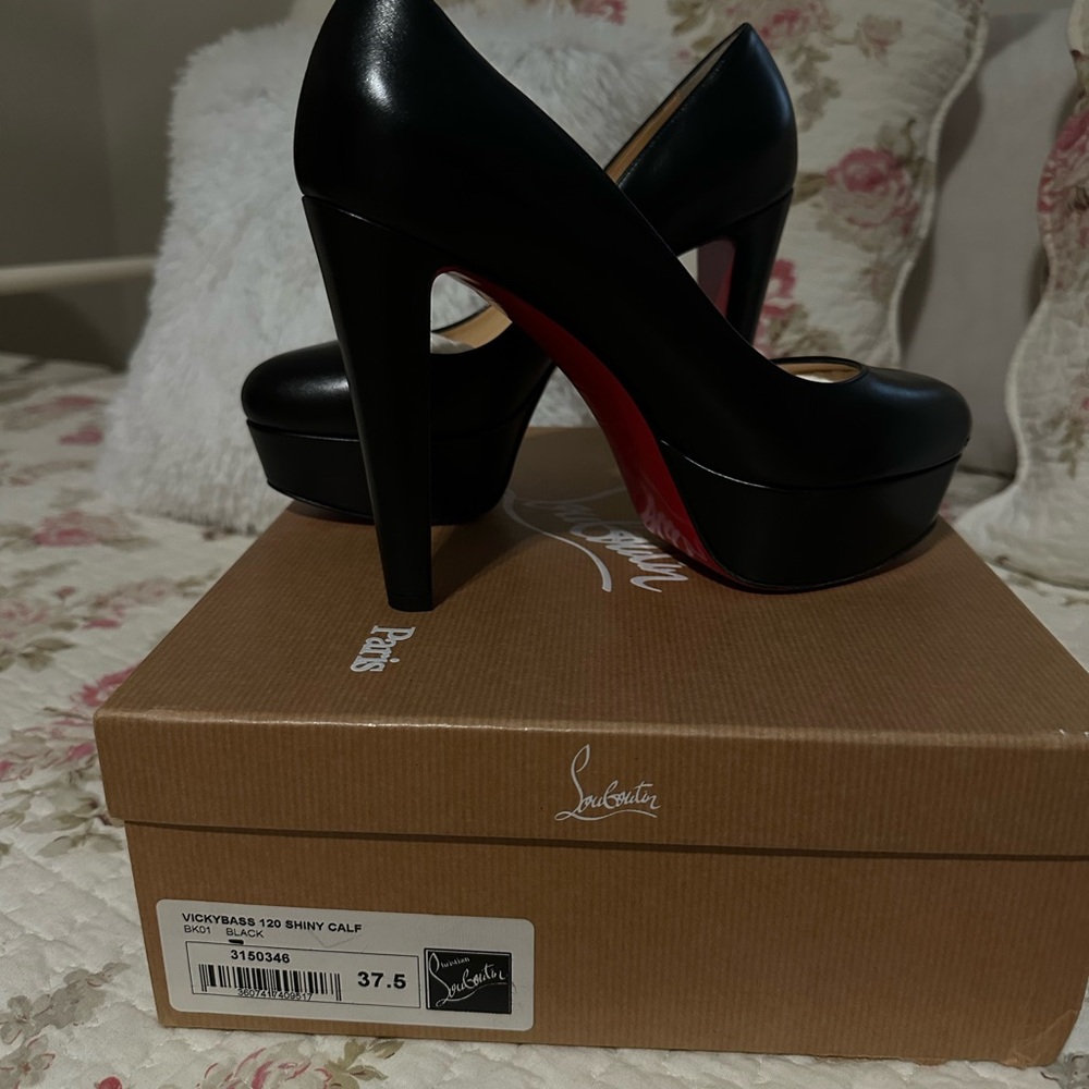 Christian Louboutin Black and Red Stiletto Heels VickyBass 120 shiny calf